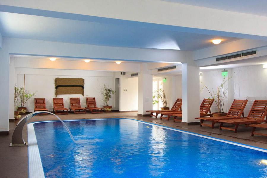 Hotel Domnitei Călimăneşti Eksteriør bilde