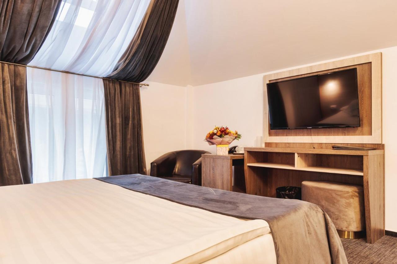Hotel Domnitei Călimăneşti Eksteriør bilde