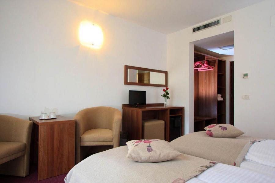Hotel Domnitei Călimăneşti Eksteriør bilde