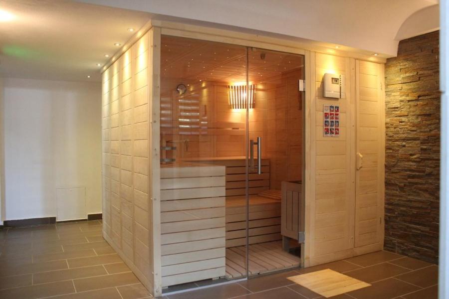 Hotel Domnitei Călimăneşti Eksteriør bilde