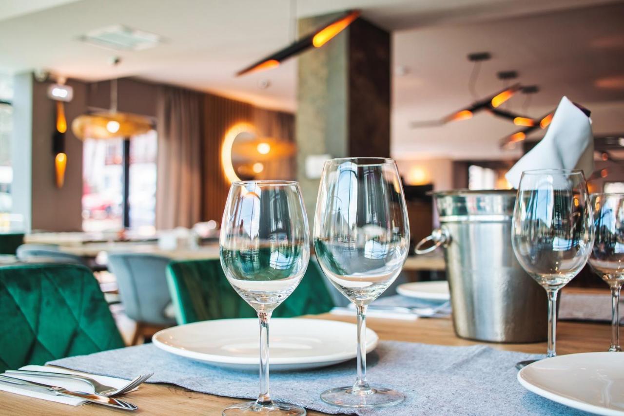 Hotel Domnitei Călimăneşti Eksteriør bilde