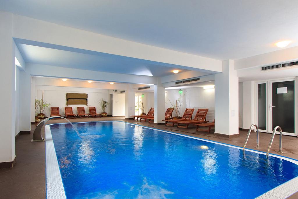 Hotel Domnitei Călimăneşti Eksteriør bilde